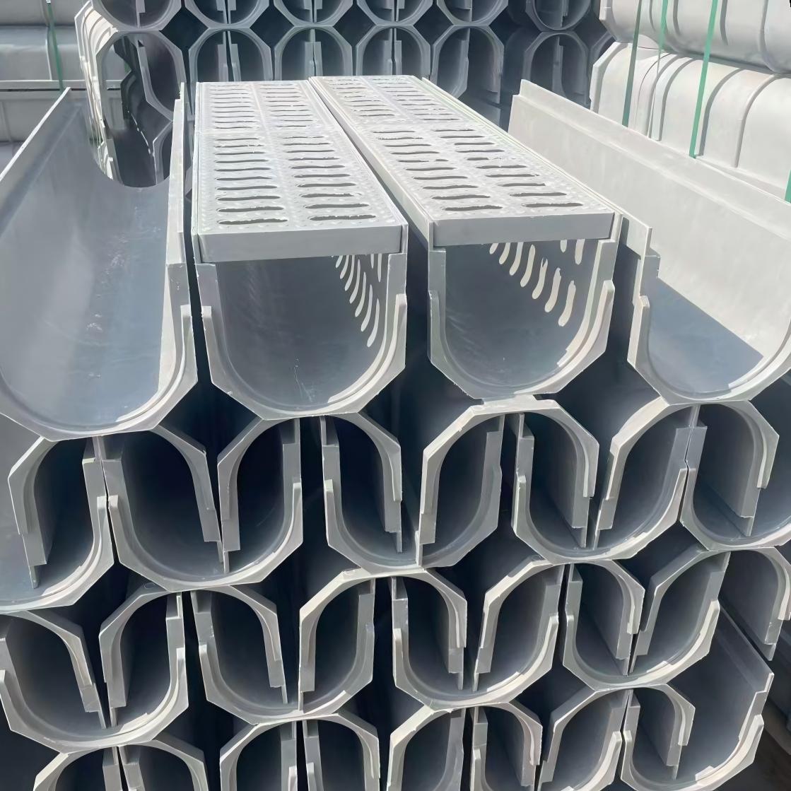 Drainage channels, stacked